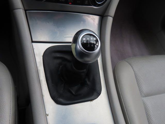 Used 2005 Mercedes-Benz C 320 Sedan image 21