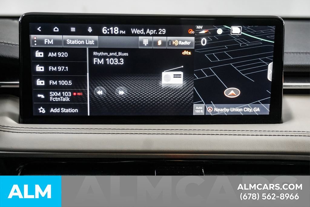 Used 2025 Genesis G70 2.5T RWD image 37