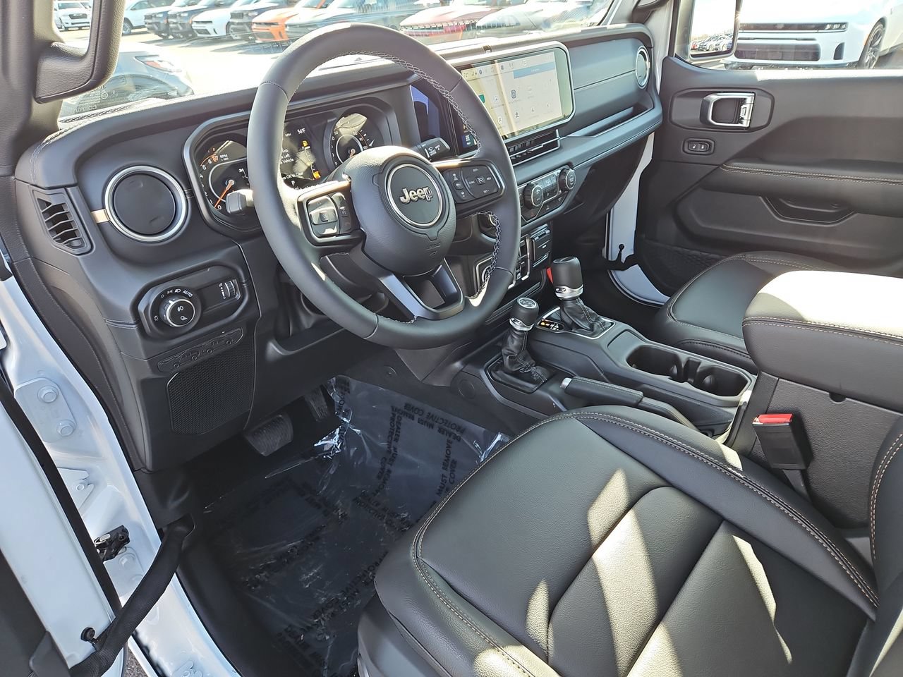 New 2026 Jeep Gladiator Sport AWD/4WD image 17