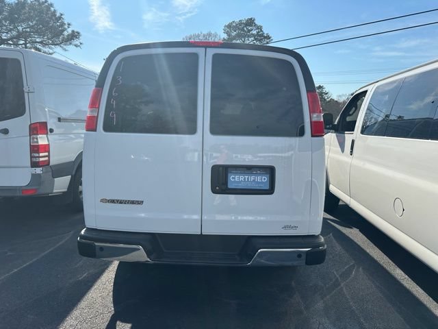 Certified 2024 Chevrolet Express 3500 LT w/ LT Preferred Equipment Group RWD image 4