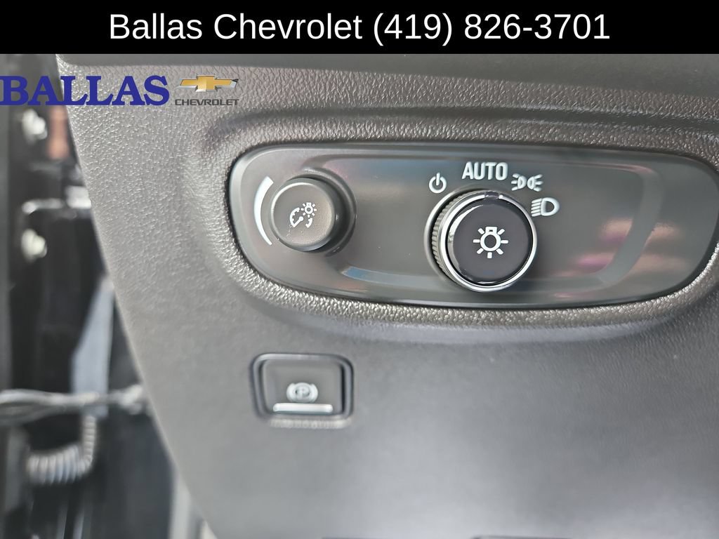 Certified 2024 GMC Terrain SLE w/ Driver Convenience Package FWD image 18