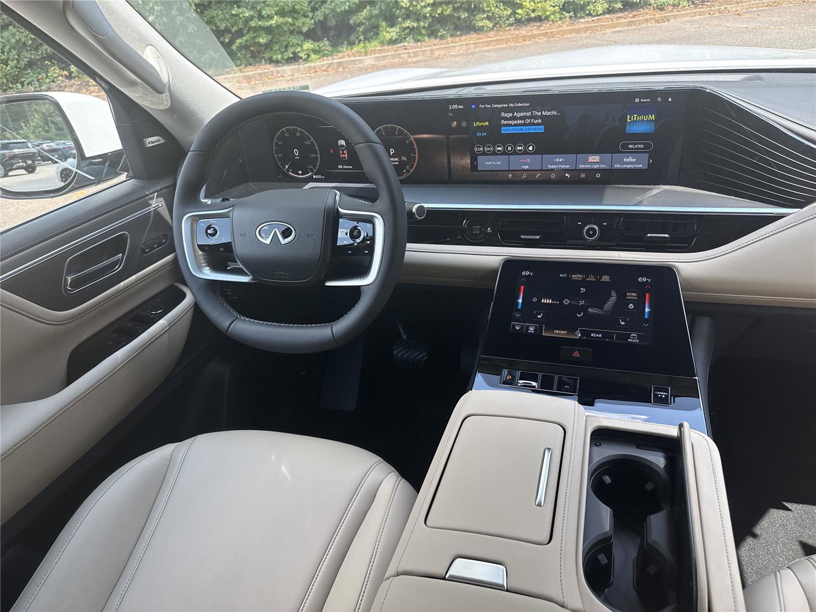 New 2026 INFINITI QX80 Pure image 18