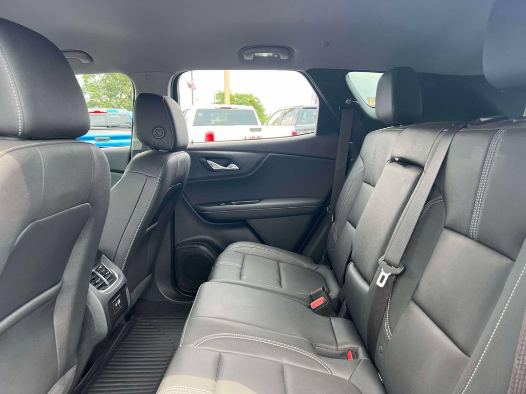 Used 2023 Chevrolet Blazer LT AWD/4WD image 12