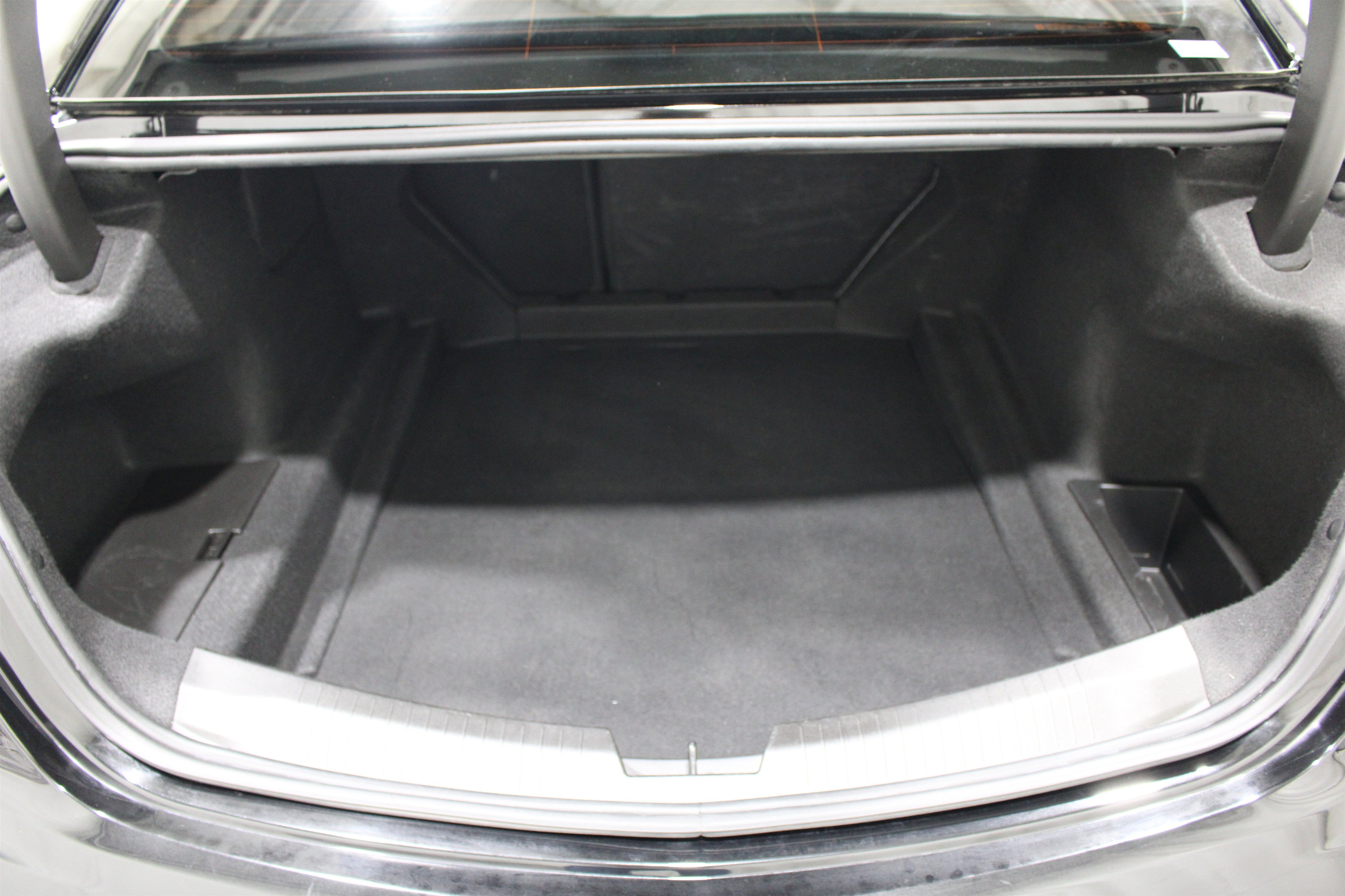 Certified 2024 Cadillac CT5 V w/ Premium Package AWD/4WD image 28