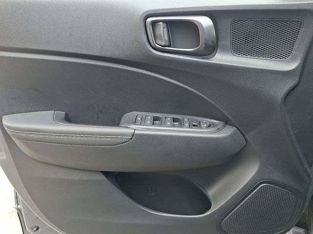 New 2026 Hyundai Venue SEL FWD image 12