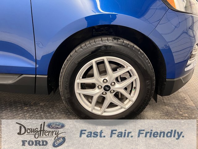 Used 2024 Ford Edge SEL AWD/4WD image 17