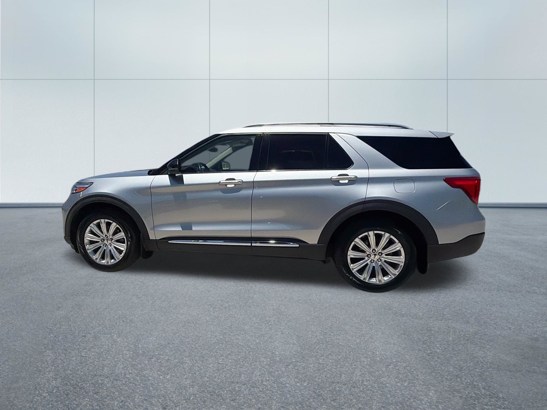 Used 2020 Ford Explorer Limited AWD/4WD image 10