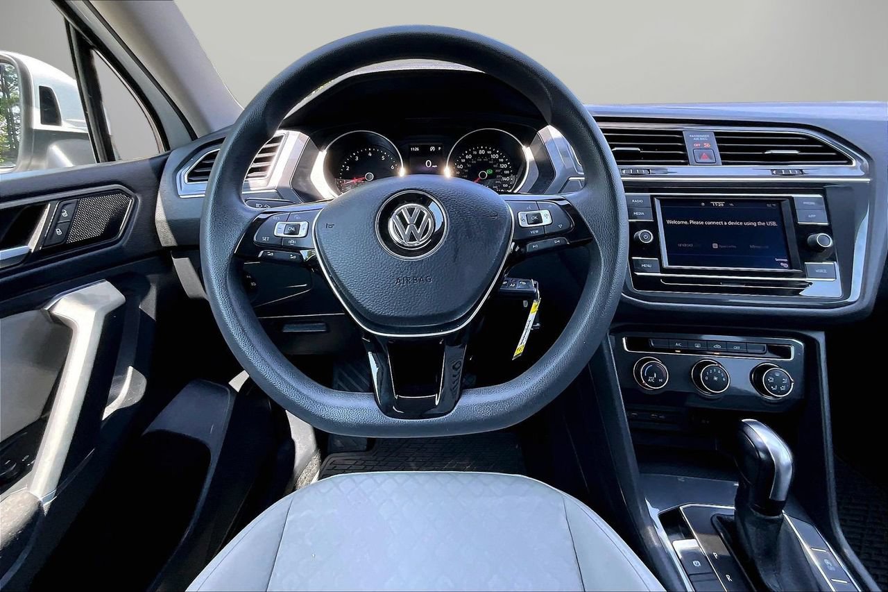 Used 2020 Volkswagen Tiguan S FWD image 11
