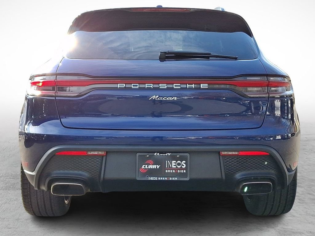 Used 2022 Porsche Macan image 5