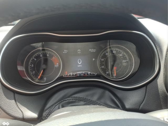 Used 2019 Jeep Cherokee Limited AWD/4WD image 16