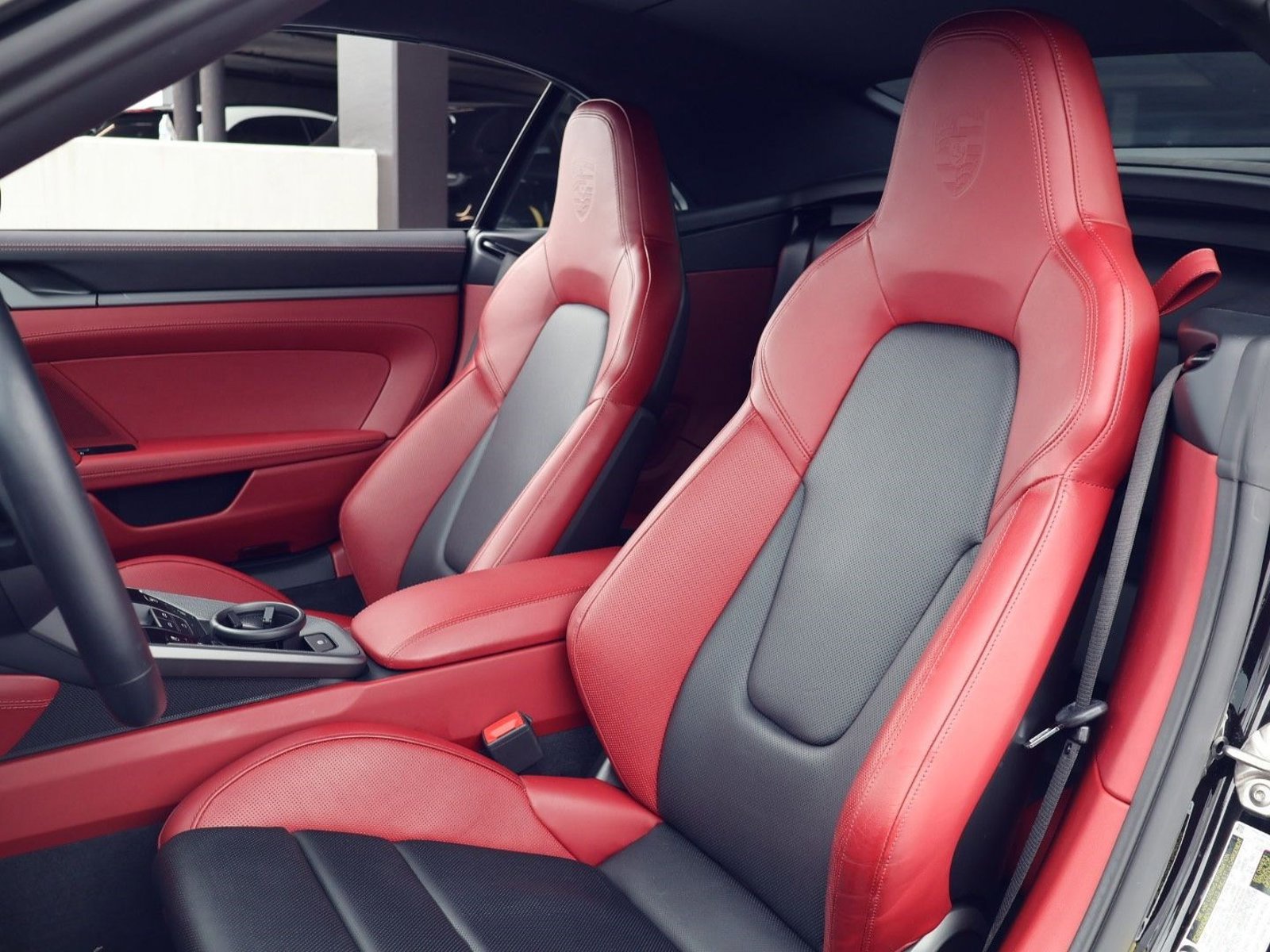 Certified 2021 Porsche 911 Carrera S RWD image 5