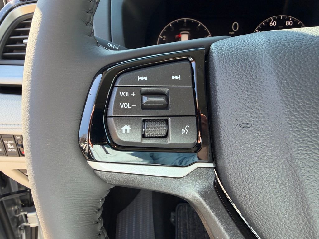 New 2026 Honda Odyssey Touring image 19
