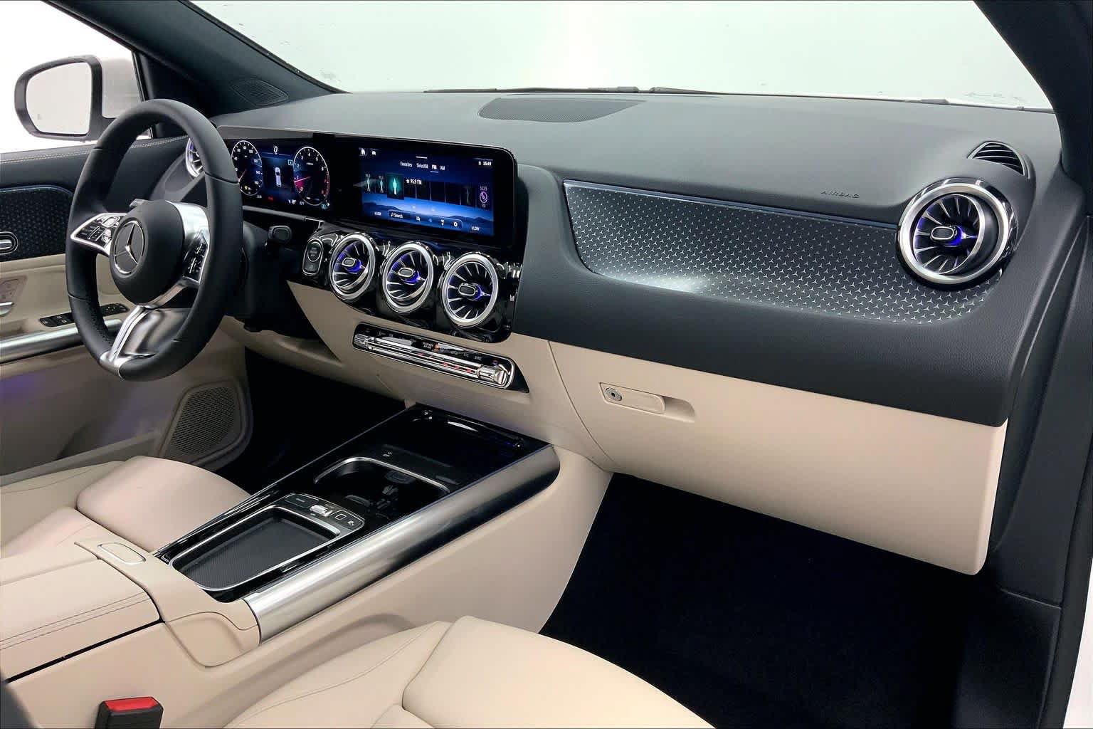 Used 2026 Mercedes-Benz GLA 250 image 11
