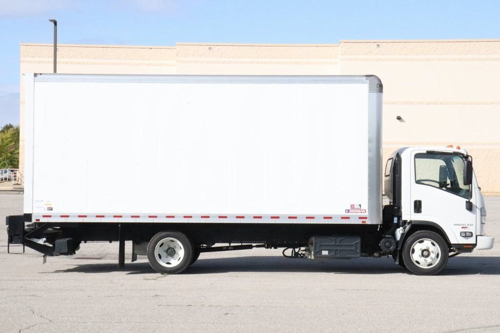 Used 2023 Chevrolet Low Cab Forward 5500XD RWD image 8