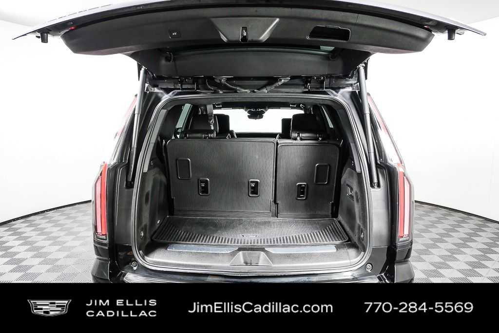 Used 2025 Cadillac Escalade Sport Platinum AWD/4WD image 31