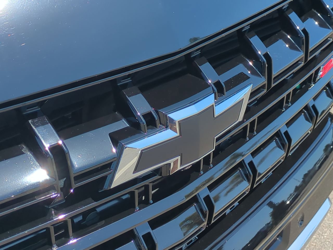 Used 2025 Chevrolet Tahoe Z71 w/ Comfort Package AWD/4WD image 31
