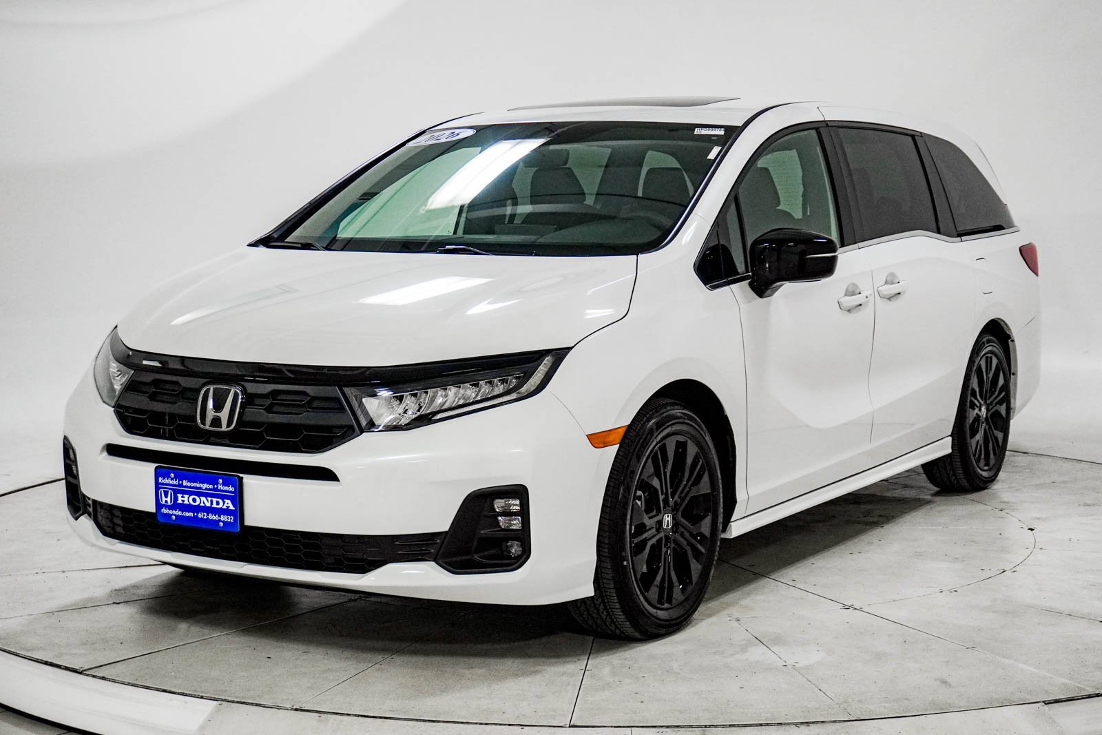 Certified 2026 Honda Odyssey Sport-L image 3