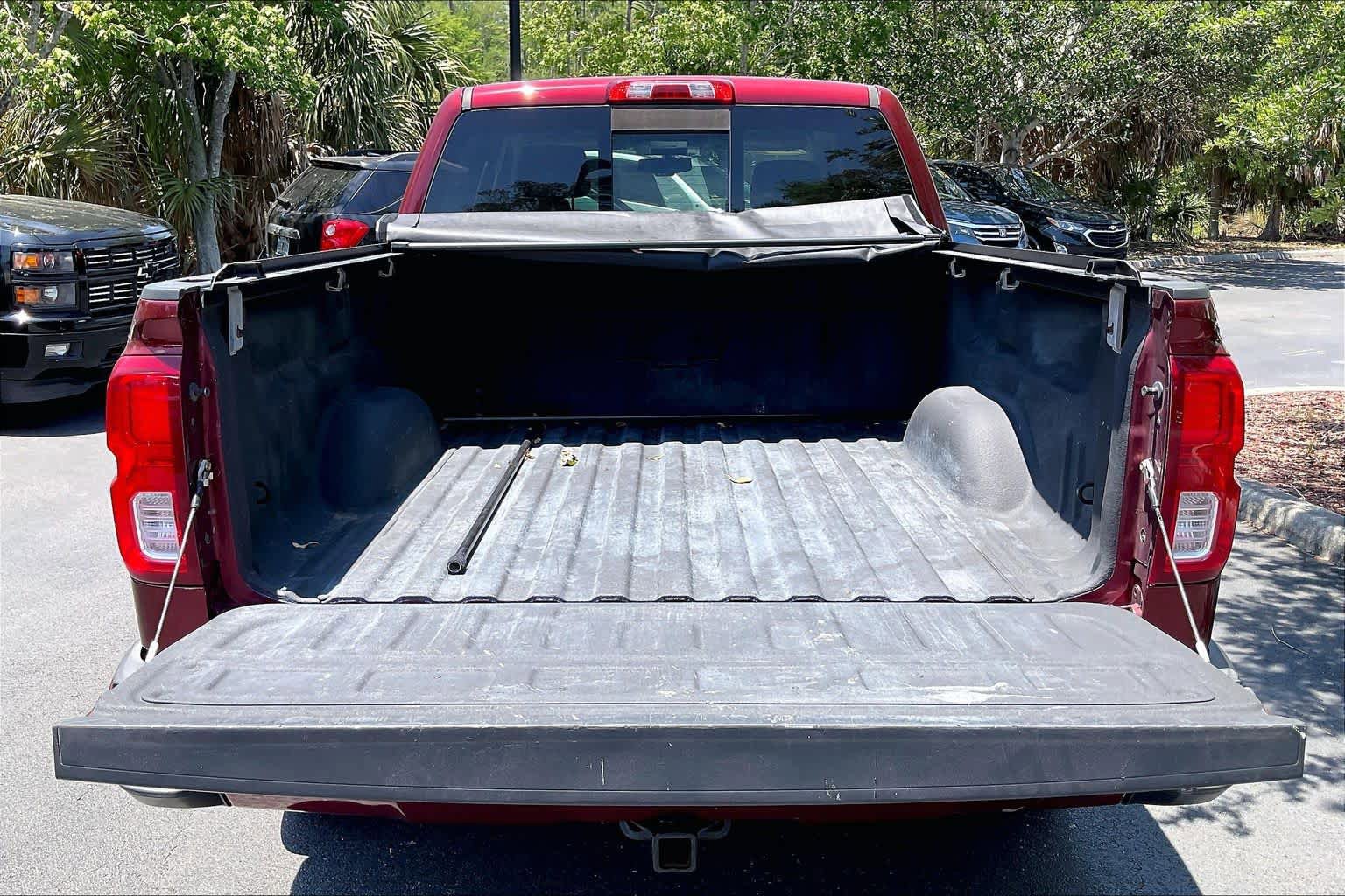 Used 2016 Chevrolet Silverado 1500 LTZ Z71 AWD/4WD image 34