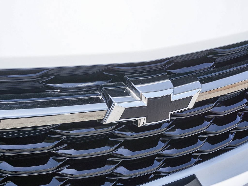 New 2026 Chevrolet Trax RS FWD image 11
