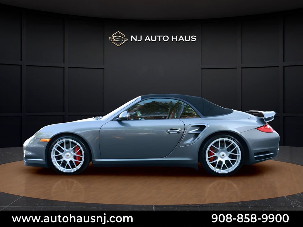 Used 2010 Porsche 911 Turbo AWD/4WD image 9