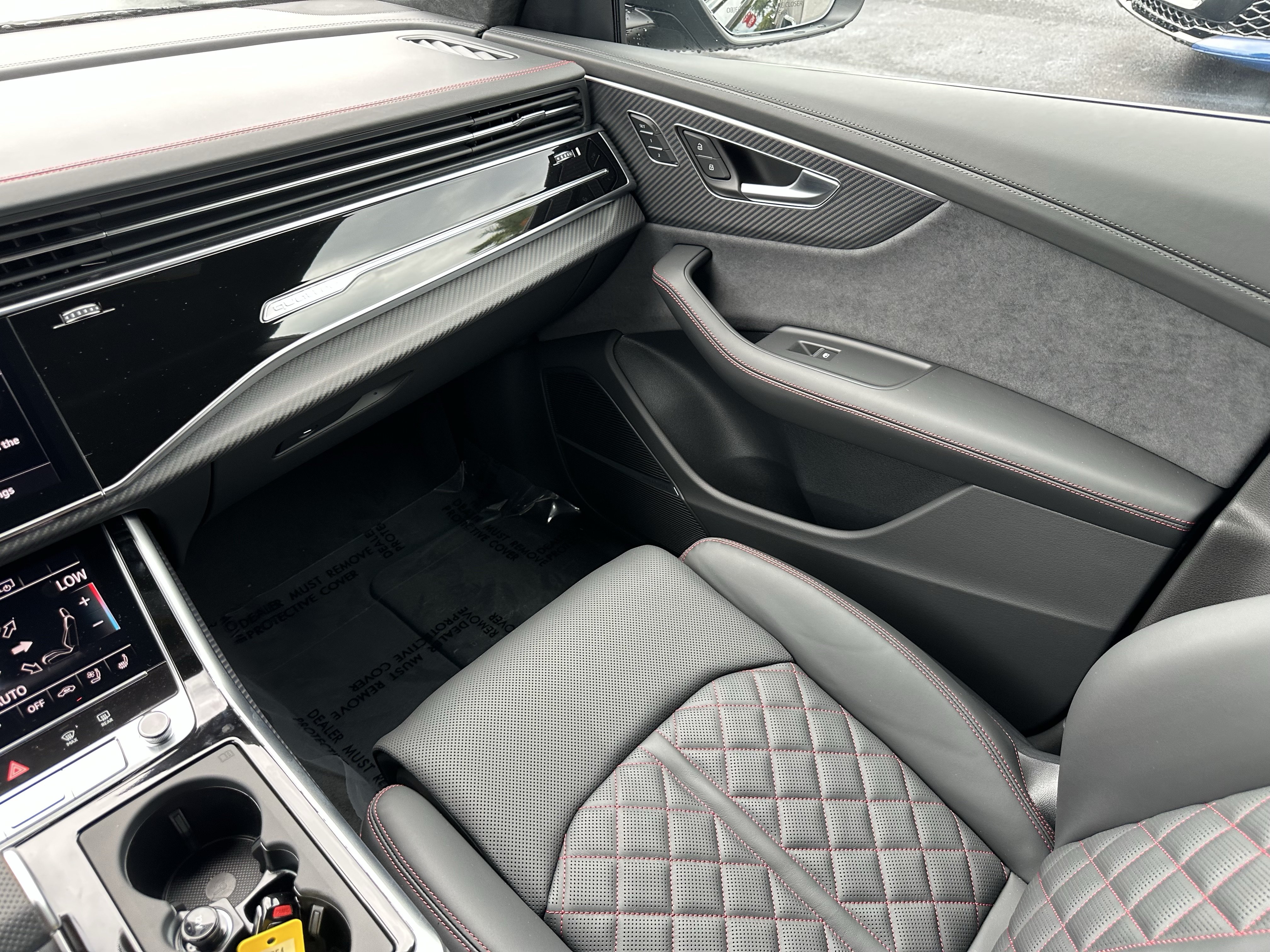 New 2026 Audi SQ8 Prestige AWD/4WD image 12