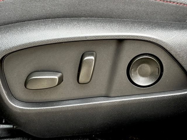 Used 2025 Chevrolet Equinox RS w/ Safety and Technology Package FWD image 14