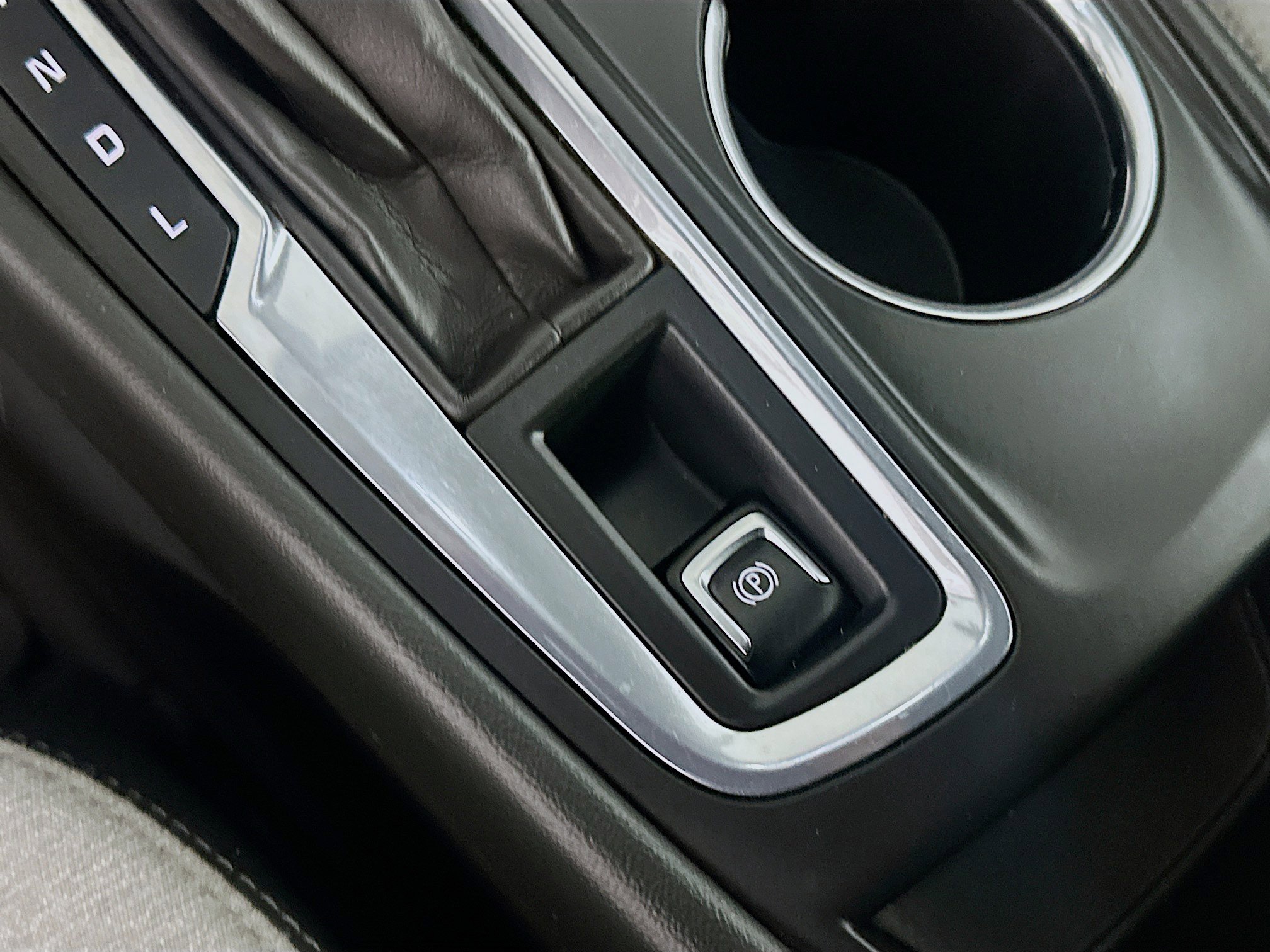 Used 2022 Chevrolet Equinox LS w/ LS Convenience Package image 24