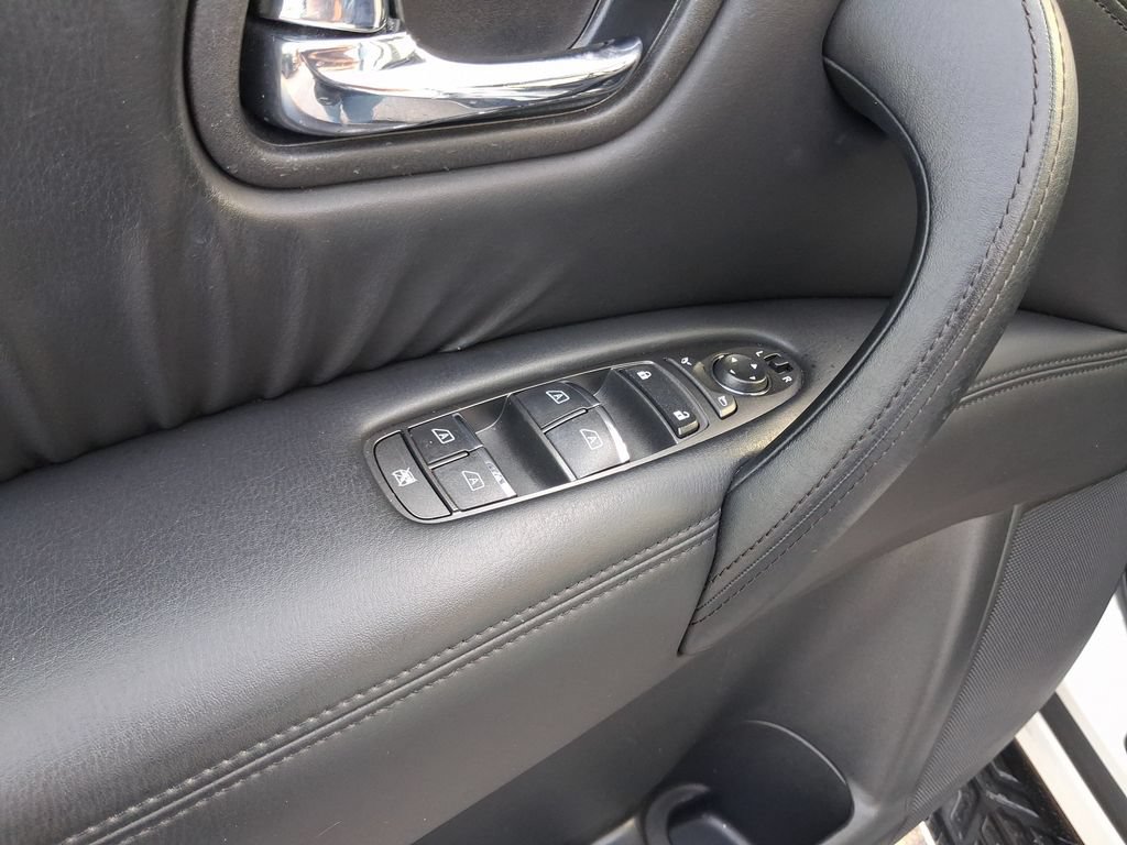 Certified 2022 Nissan Armada SL RWD image 17
