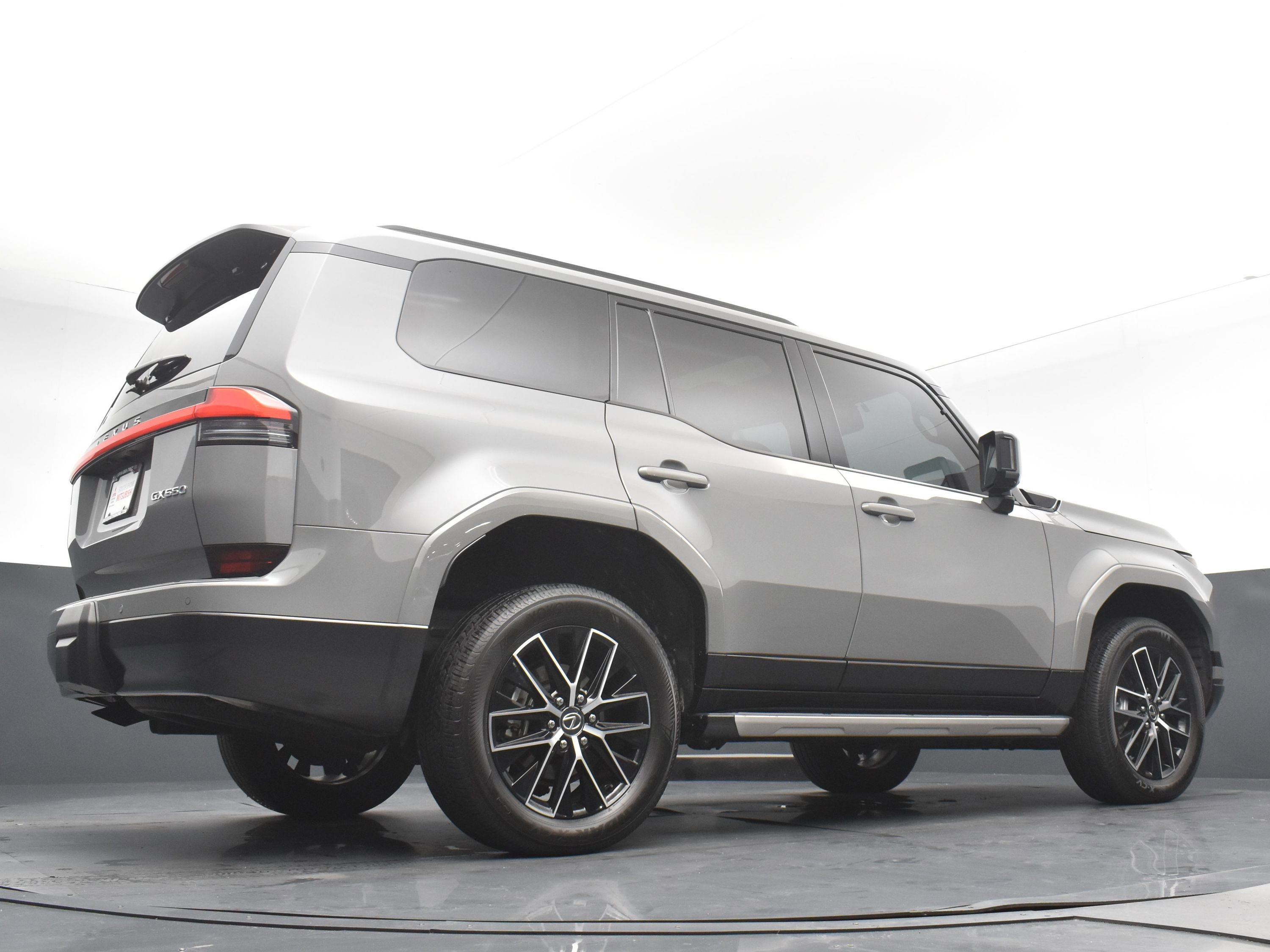Used 2024 Lexus GX 550 image 26