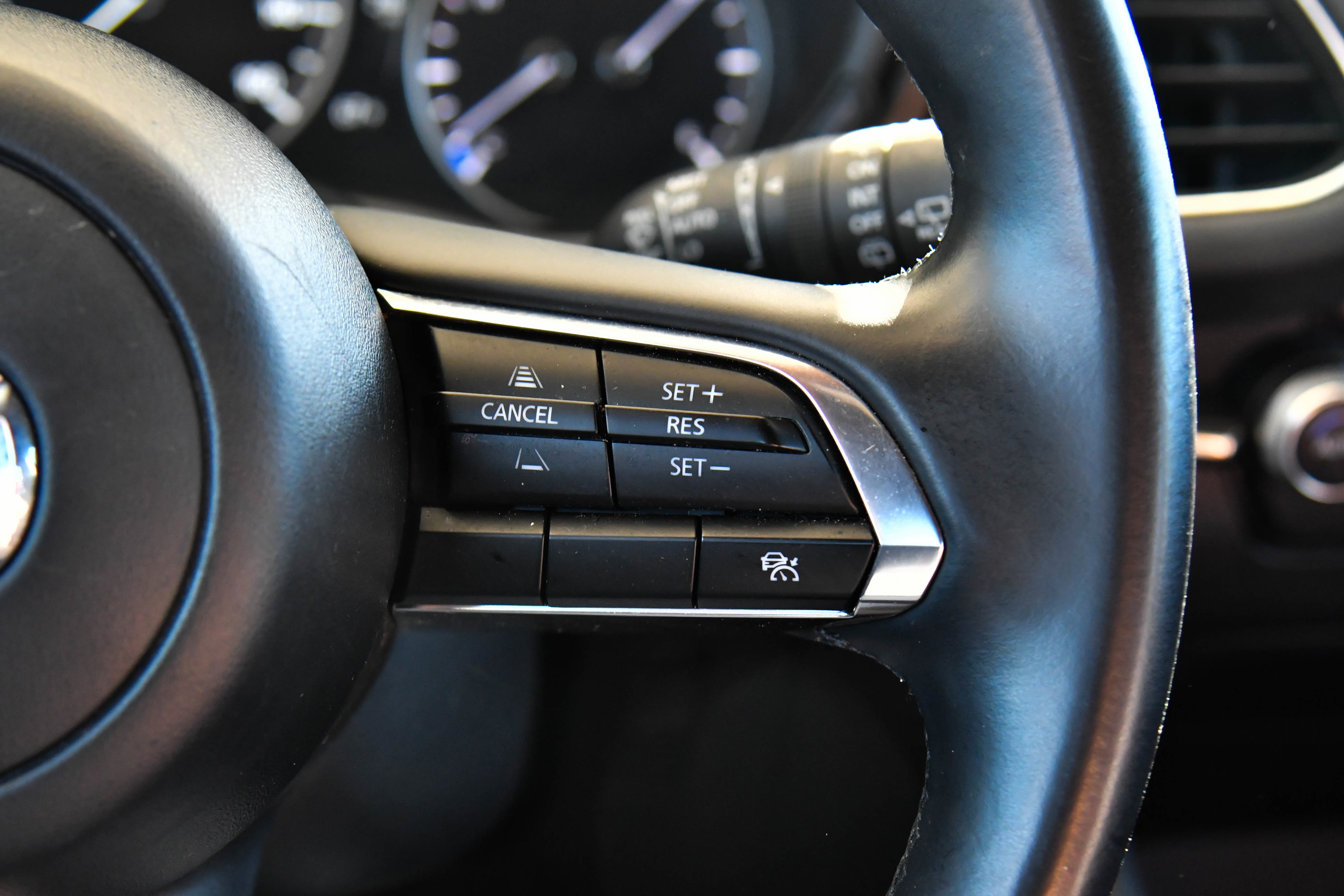 Used 2024 MAZDA MAZDA3 s image 29