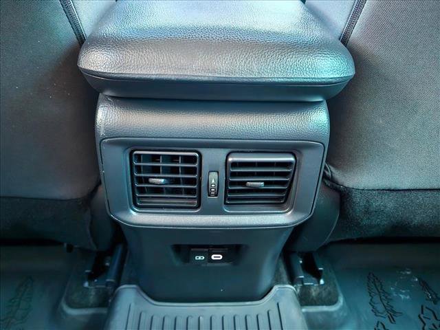 Used 2024 Toyota RAV4 Hybrid Woodland image 17