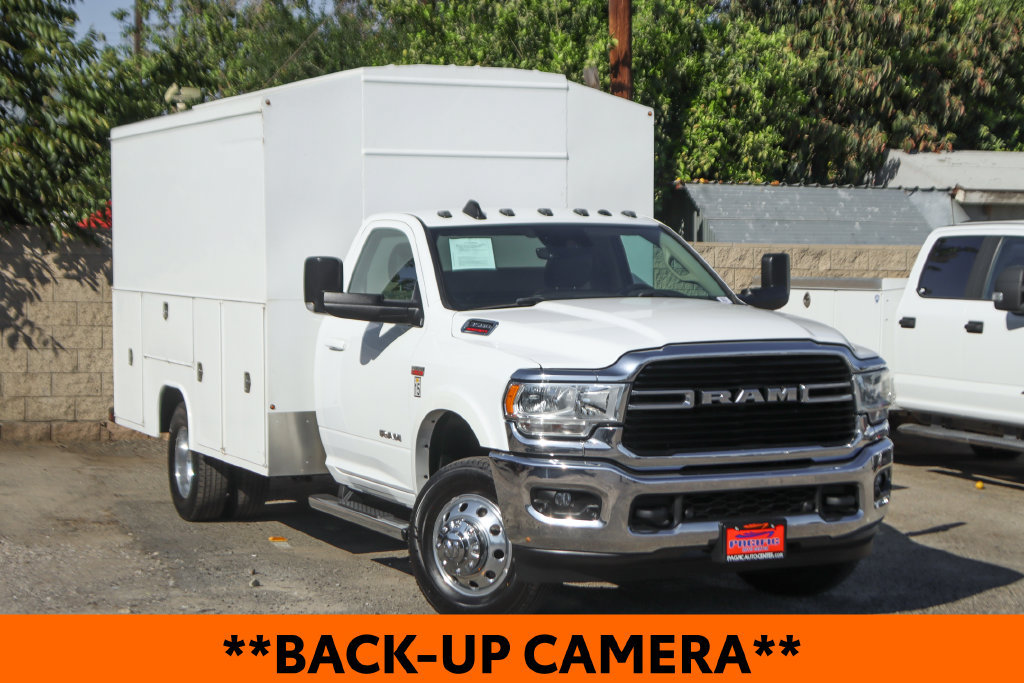 Used 2020 RAM 3500 SLT w/ Quick Order Package 27G SLT RWD image 2