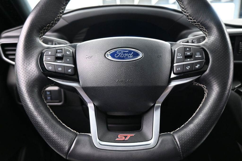 Used 2024 Ford Explorer ST w/ Equipment Group 401A AWD/4WD image 26