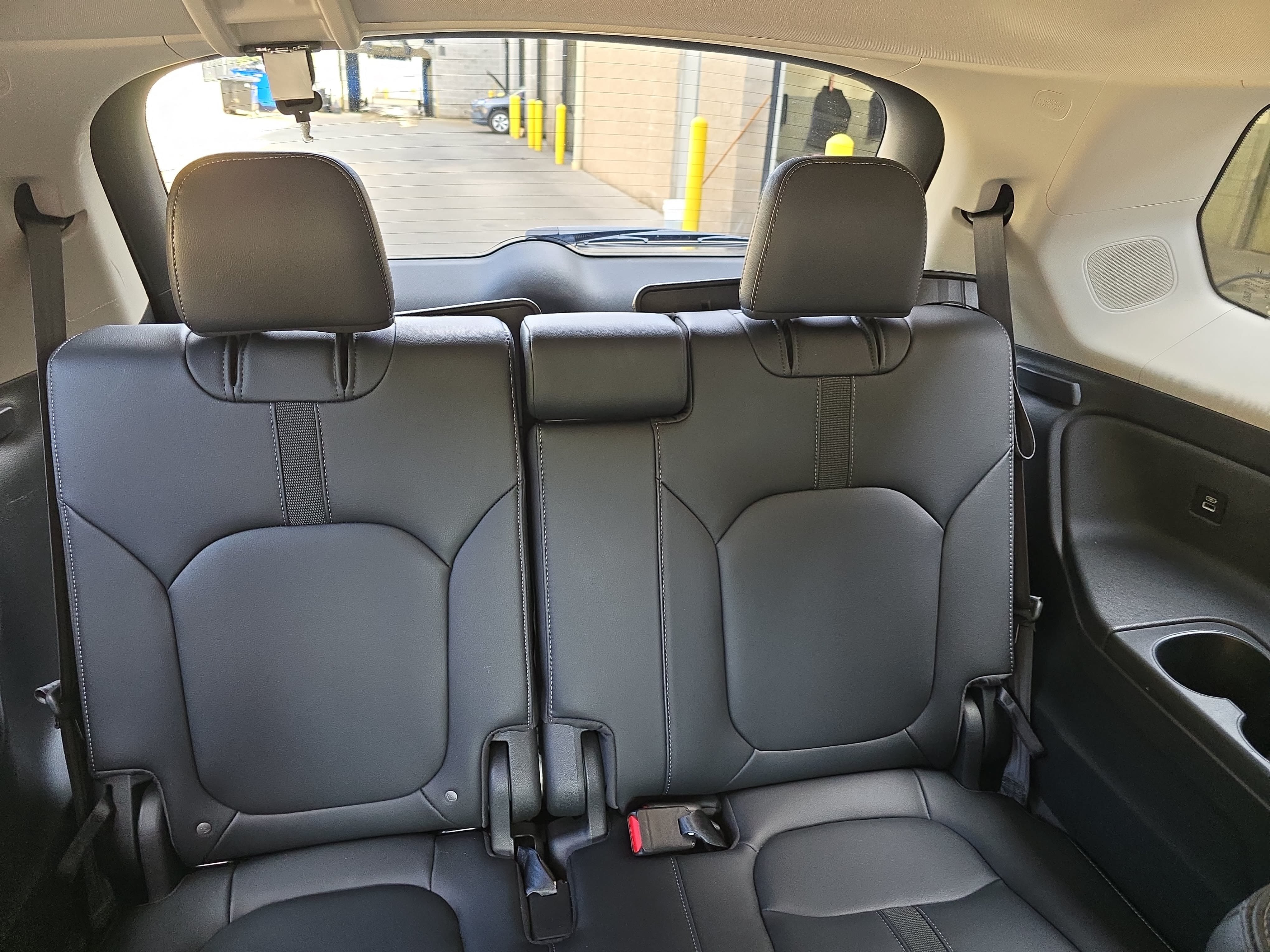 Used 2023 Honda Pilot Touring image 14