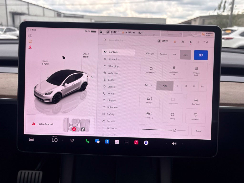 Used 2022 Tesla Model Y Performance AWD/4WD image 26