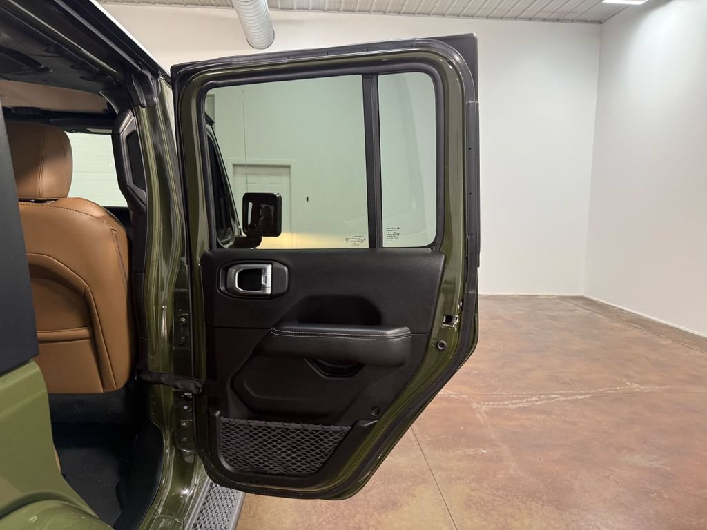 Used 2023 Jeep Wrangler Unlimited Sahara w/ Dual Top Group AWD/4WD image 63