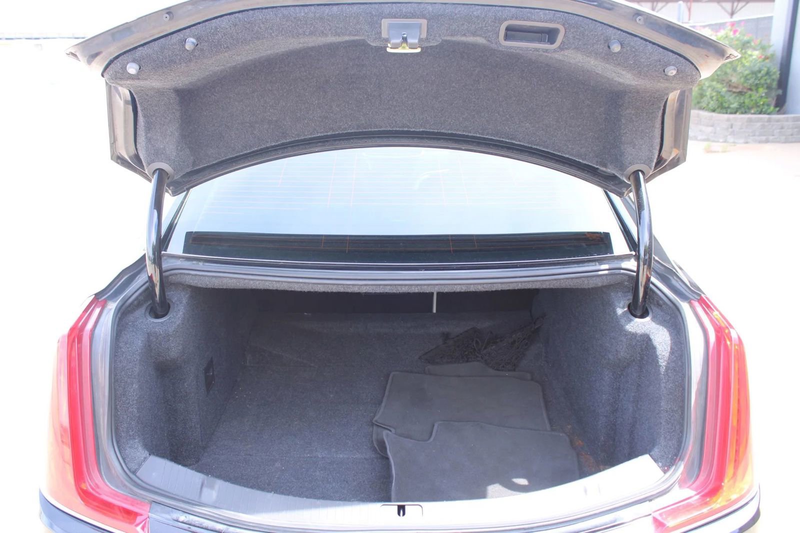 Used 2018 Cadillac XTS Premium Luxury w/ Driver Assist Package image 16