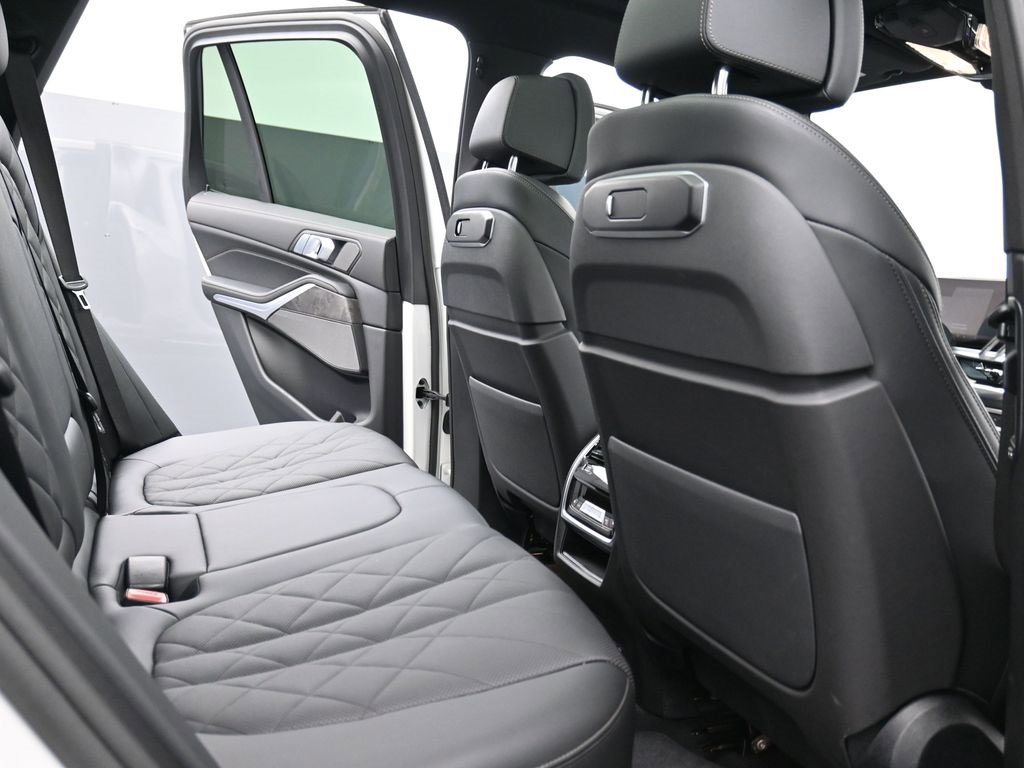 Used 2025 BMW X5 xDrive40i image 19