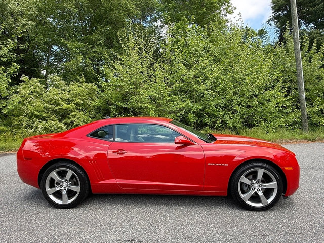 Used 2011 Chevrolet Camaro LT w/ RS Package RWD image 5