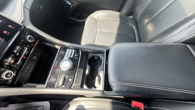 Used 2023 Jeep Grand Cherokee L Overland AWD/4WD image 17