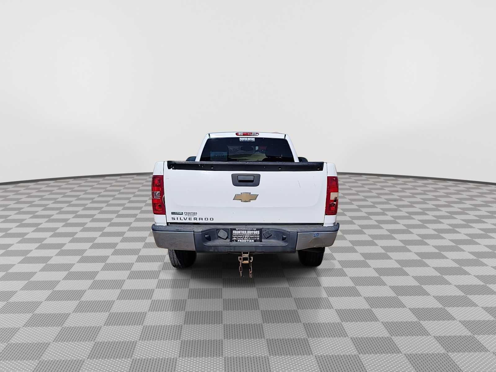 Used 2007 Chevrolet Silverado 1500 W/T AWD/4WD image 7