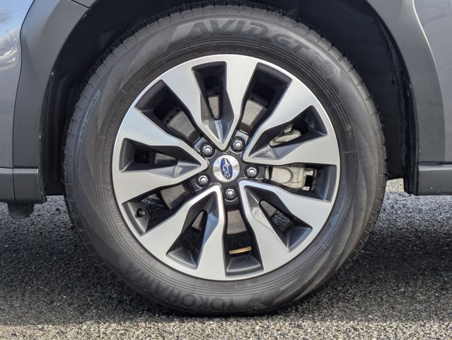 Used 2025 Subaru Outback Touring XT image 25