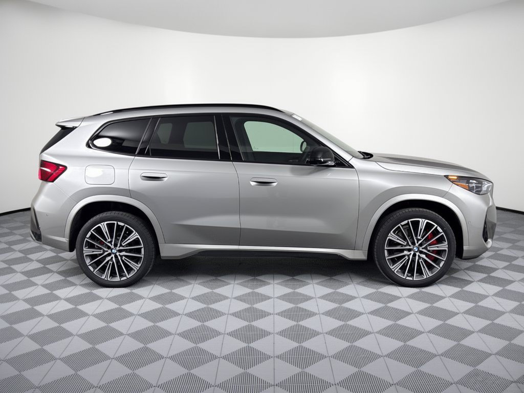 New 2027 BMW X1 xDrive28i AWD/4WD image 8