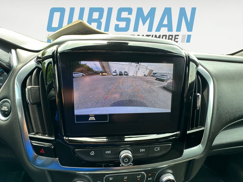 Used 2023 Chevrolet Traverse LT FWD image 19