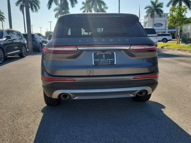 Certified 2024 Lincoln Corsair AWD w/ Rear Removable Package Tray image 5