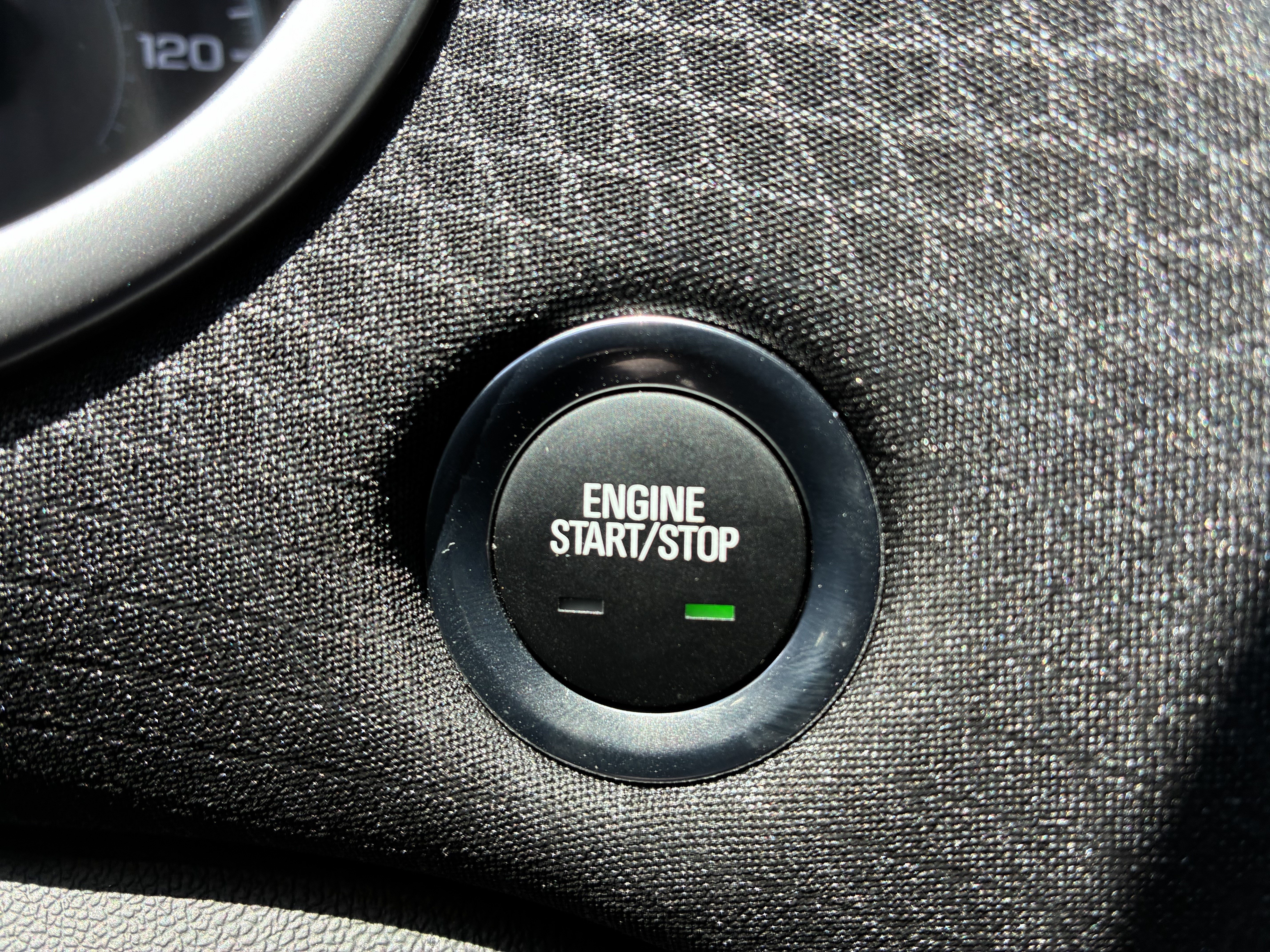 Used 2025 Chevrolet Malibu RS FWD image 30