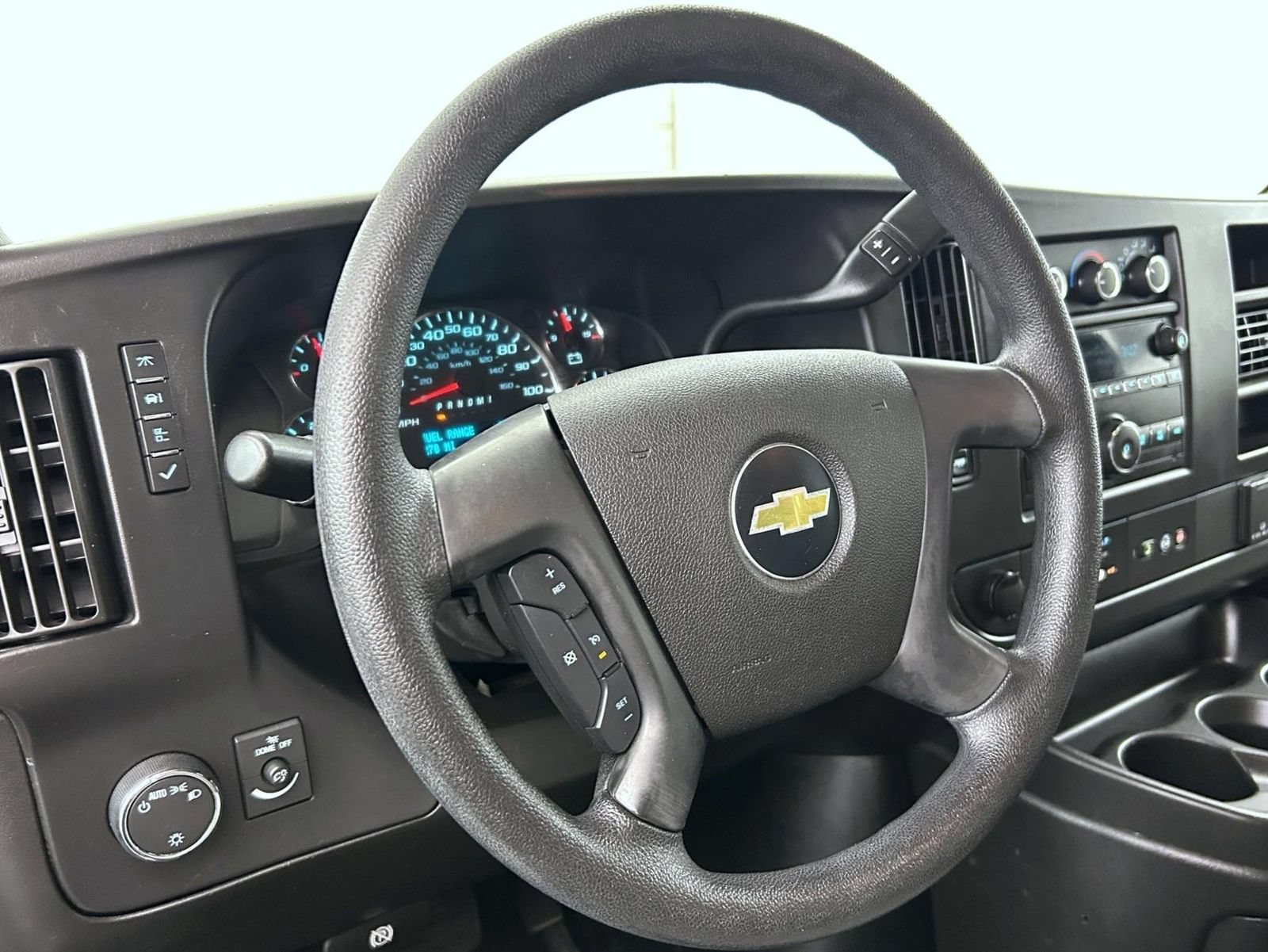 Used 2015 Chevrolet Express 3500 LT w/ LT Preferred Equipment Group RWD image 11