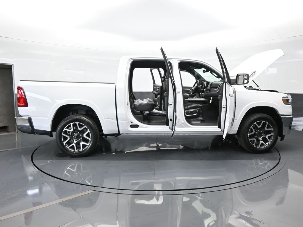 Used 2025 RAM 1500 Laramie image 55