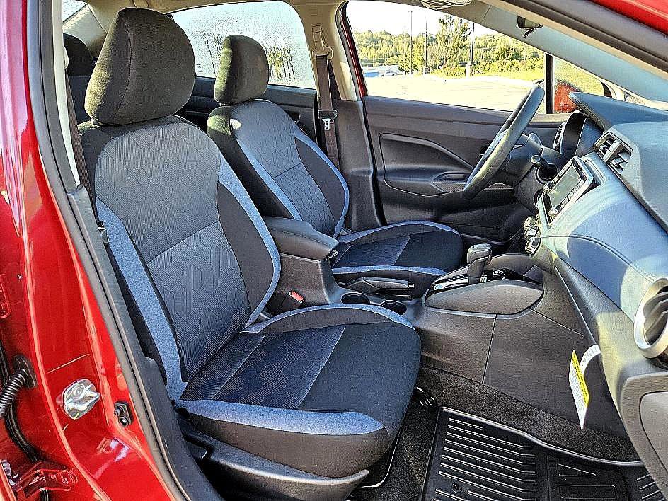 New 2025 Nissan Versa SV w/ Trunk Package image 16