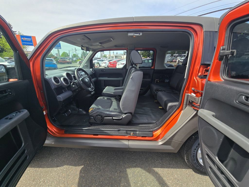 Used 2005 Honda Element EX image 17